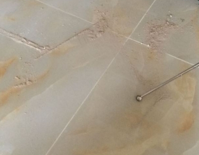 镇江瓷砖空鼓维修公司分享粘合剂选择不当在瓷砖铺贴过程中可能导致以下问题